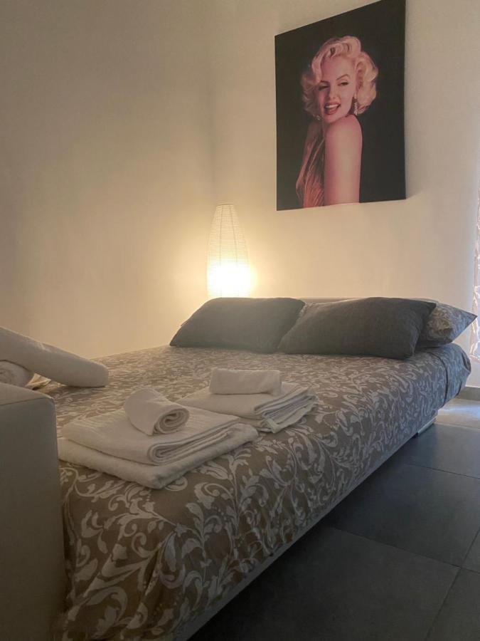 Appartement Casa Pirandello à Catane Extérieur photo